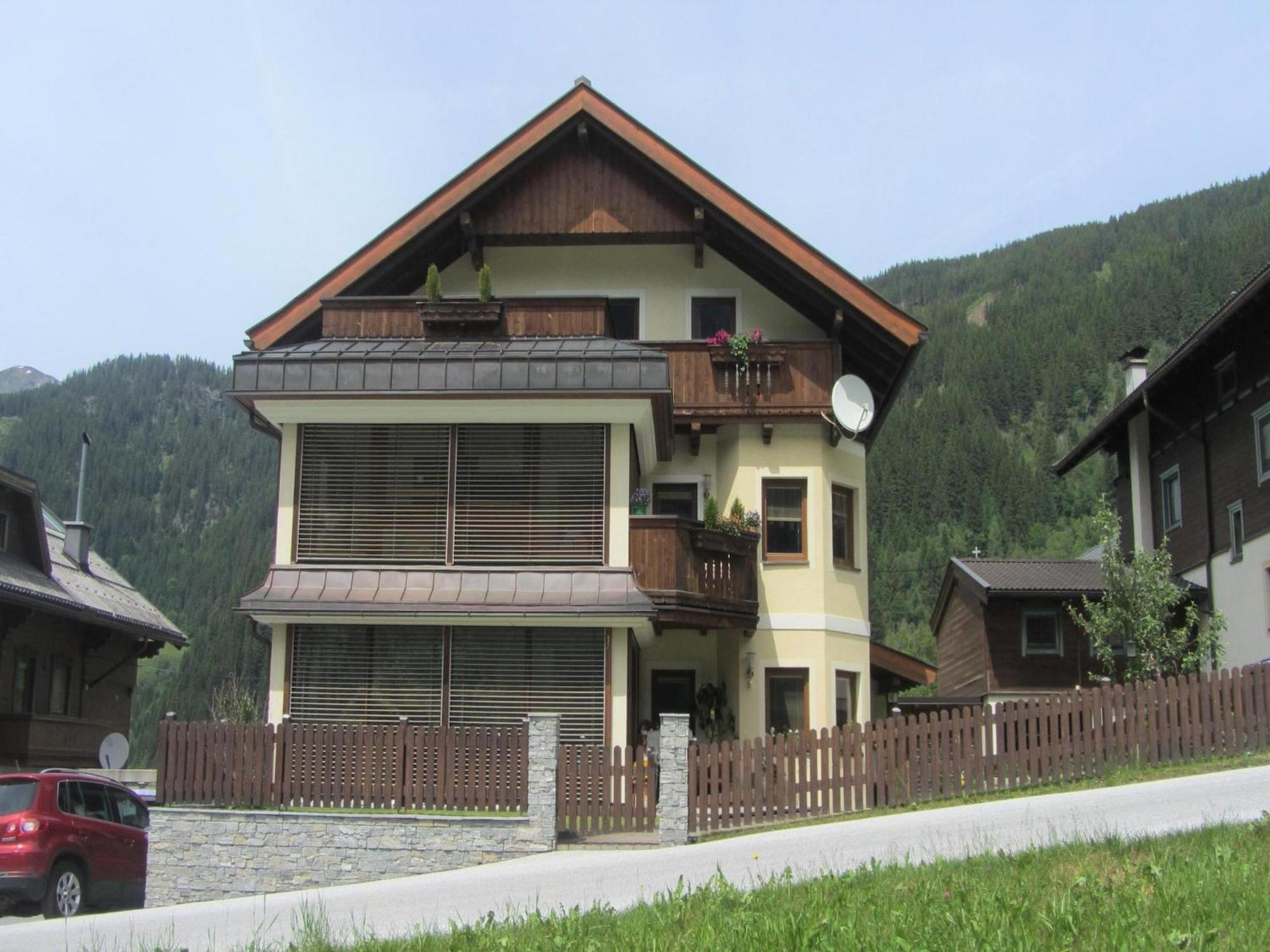 شقة Flat In Krimml With A Balcony المظهر الخارجي الصورة