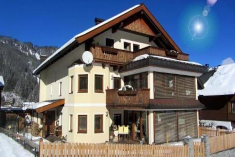 شقة Flat In Krimml With A Balcony المظهر الخارجي الصورة